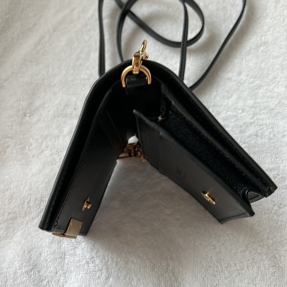 Versace greca goddess chain wallet crossbody bag NWT - Picture 12 of 12